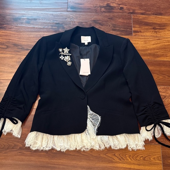 Cinq a Sept Roxie Blazer, New Elegant Black Blazer with Lace Trim, Size 8, NWT! - Picture 8 of 14